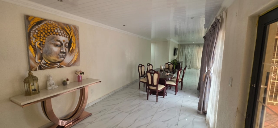 3 Bedroom Property for Sale in La Hoff North West